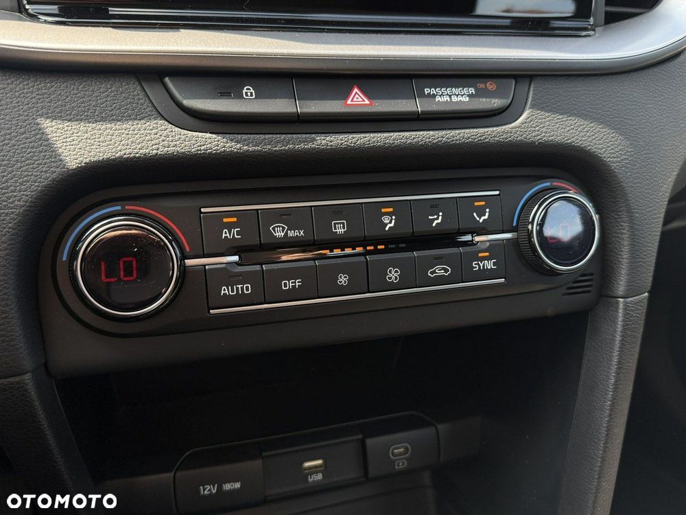 Kia Ceed 1.5 T-GDI M - 14