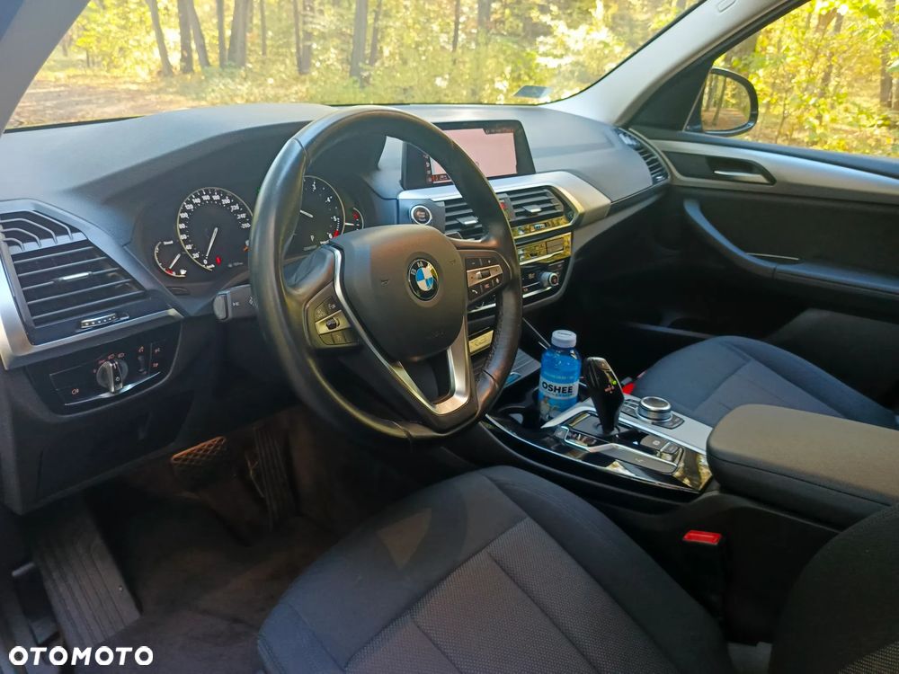 BMW X3 sDrive18d - 35