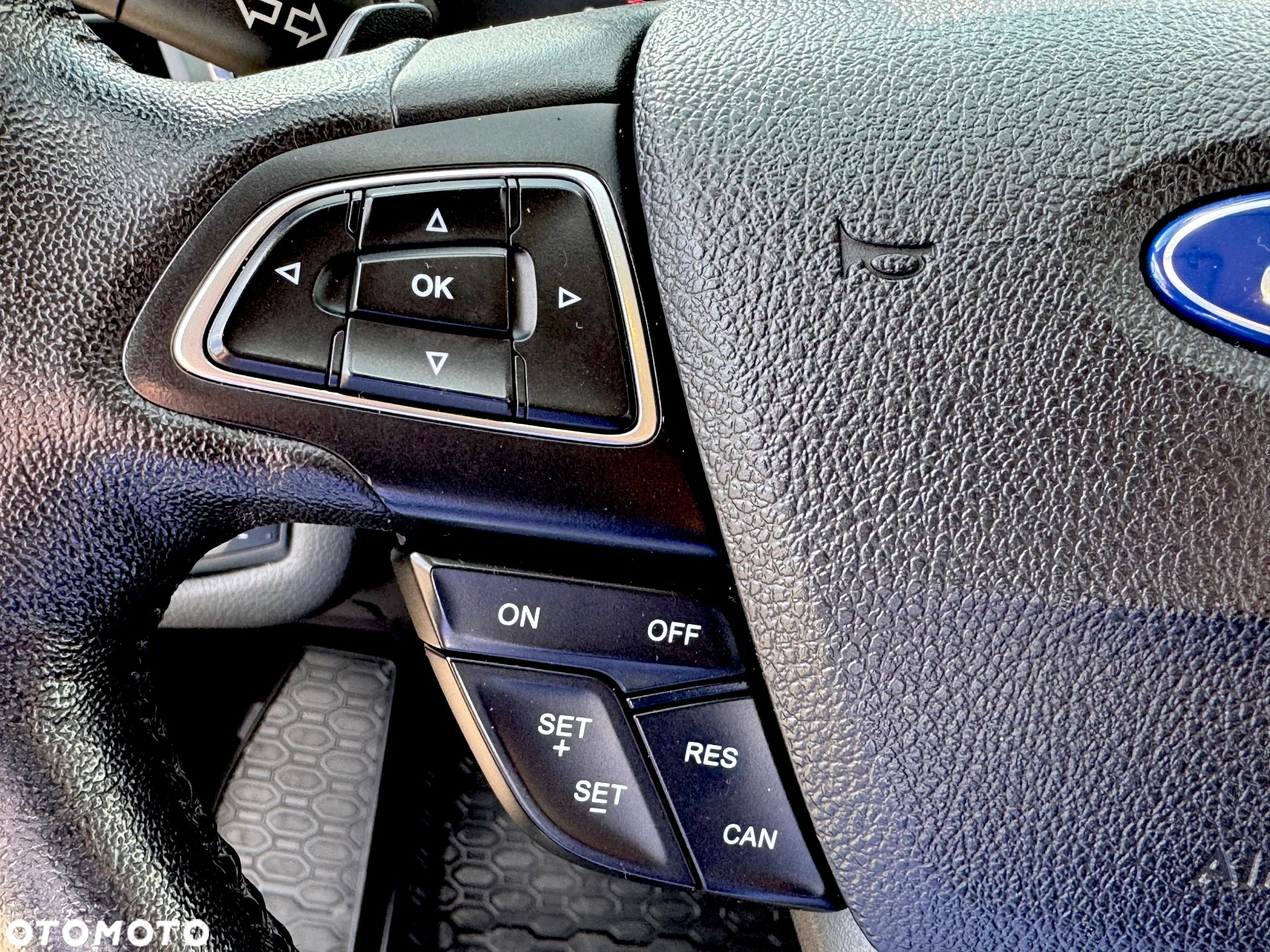 Ford Escape 2.0 EcoBoost AWD Titanium - 31
