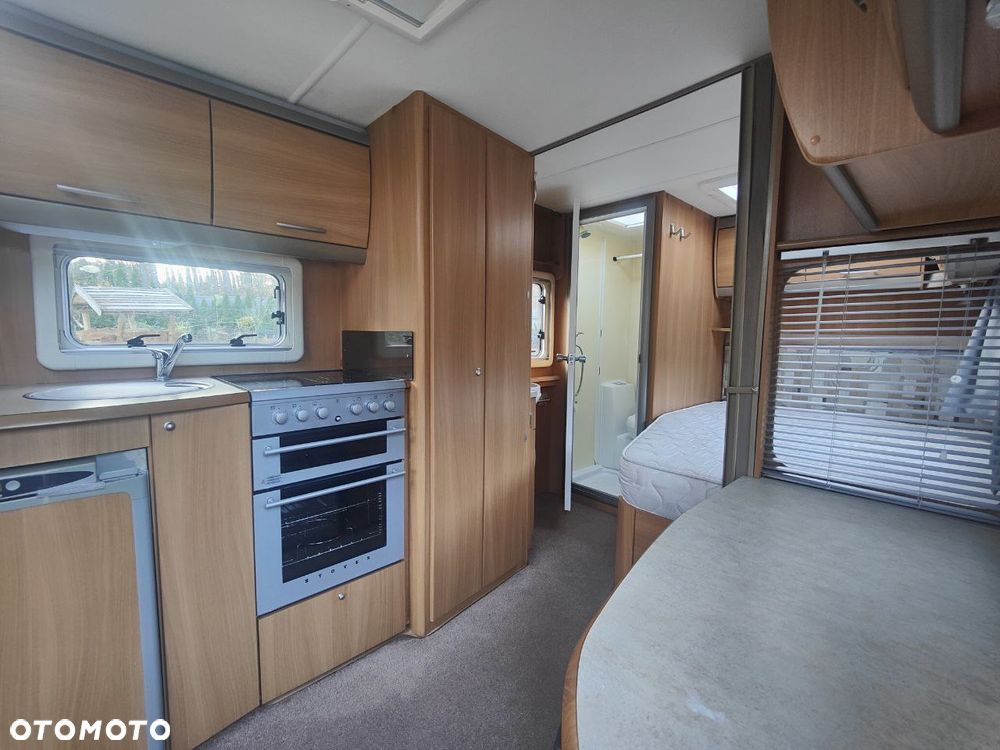 SWIFT CONQUEROR 540 - 3