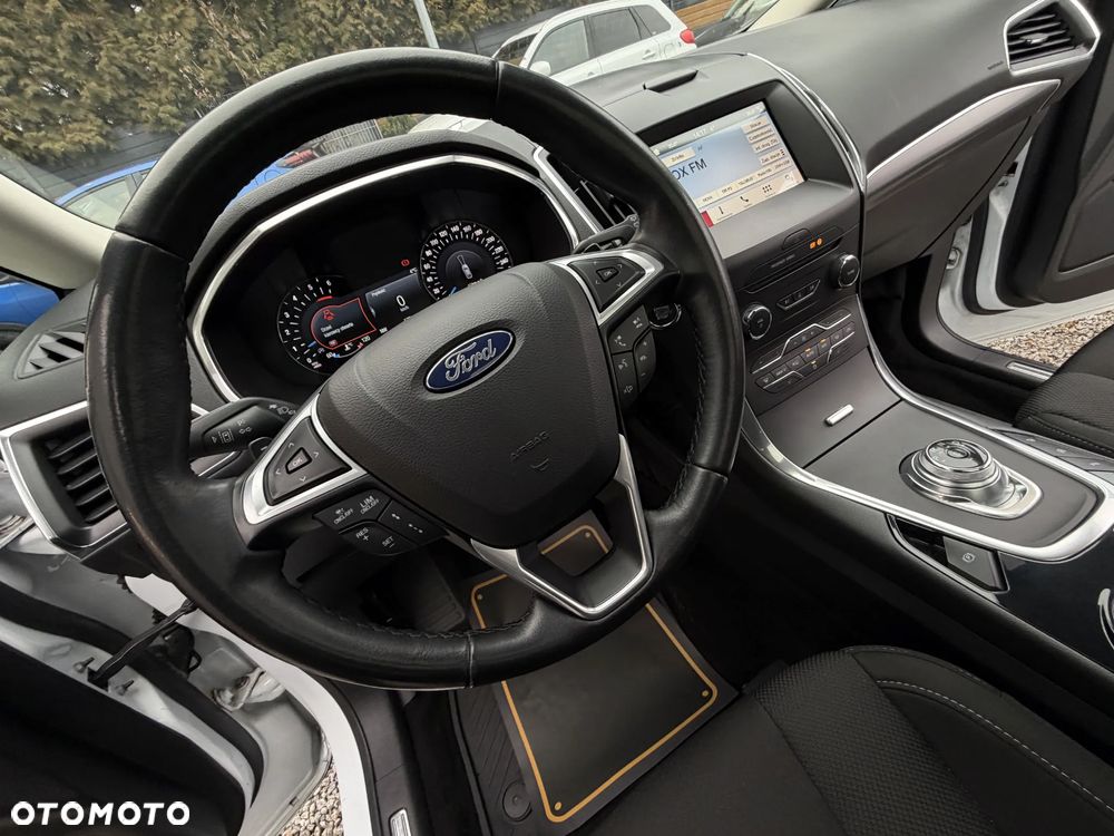Ford S-Max 2.0 TDCi Titanium PowerShift - 30