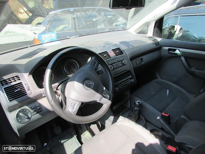 Volkswagen Touran 1.6TDI 2012 - Peças Usadas (5600) - 6