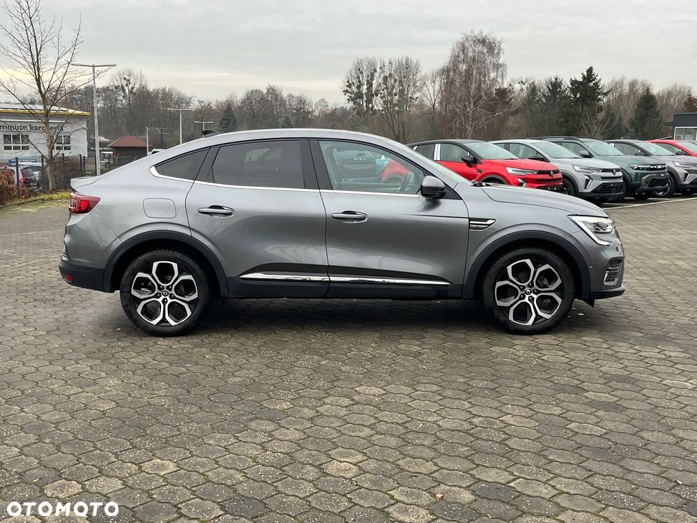 Renault Arkana 1.6 E-TECH Intens MMT - 6