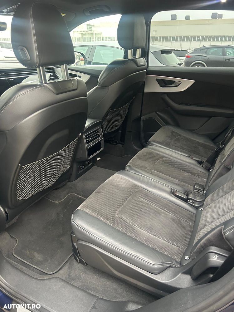 Audi Q7 3.0 50 TDI quattro Tiptronic S Line - 13