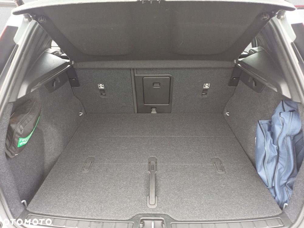 Volvo XC 40 - 18
