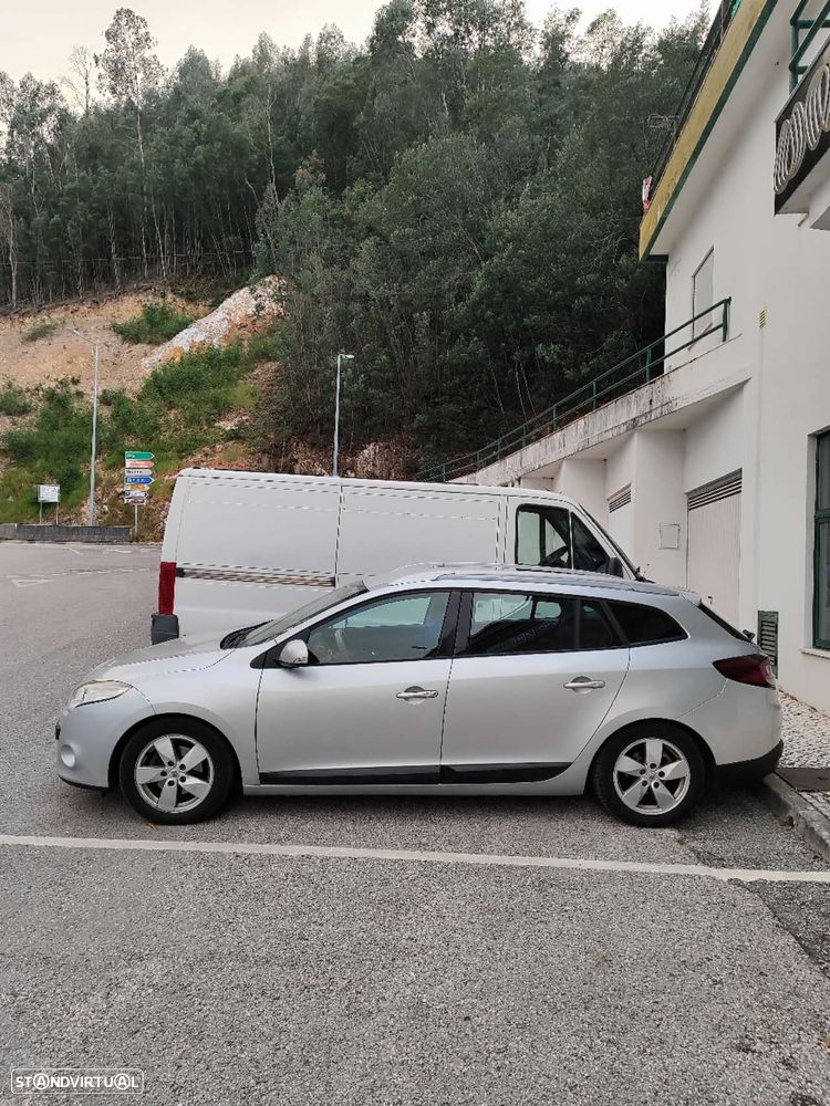 Renault Mégane Sport Tourer 1.5 dCi Dynamique - 2