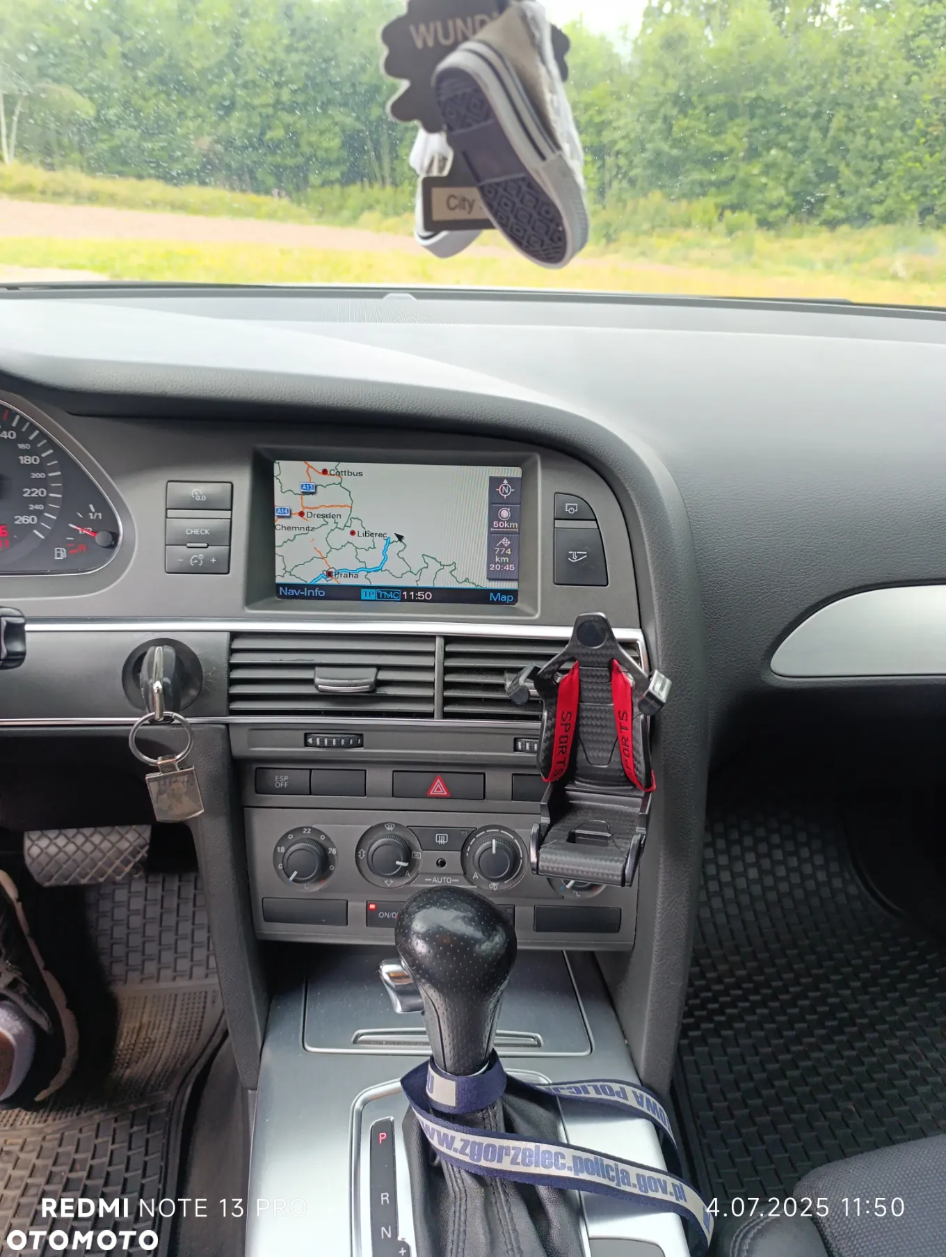Audi A6 2.4 Multitronic - 11