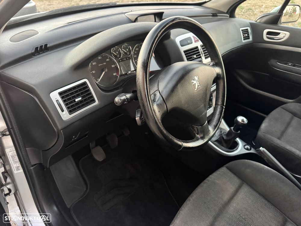 Peugeot 307 SW 1.6 HDi FAP Executive - 9