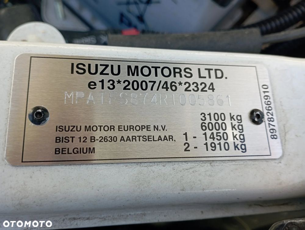 Isuzu D-Max 1.9 DC LSE - 29