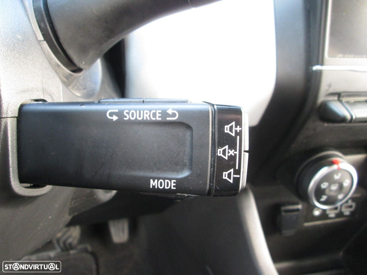 Renault Clio 1.0 TCe Evolution Bi-Fuel - 17