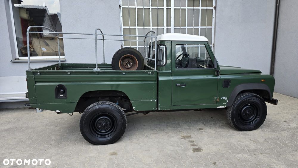 Land Rover Defender - 23