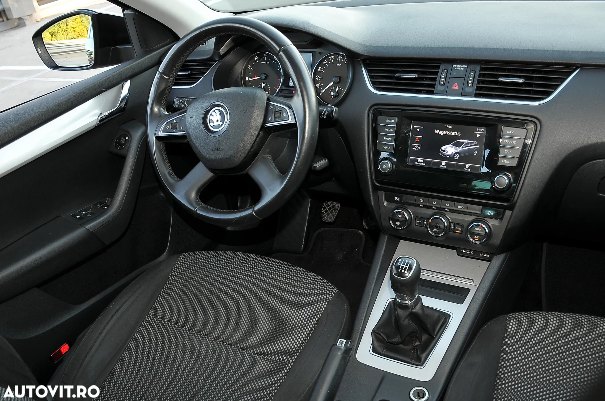 Skoda Octavia 1.2 TSI ELEGANCE - 4