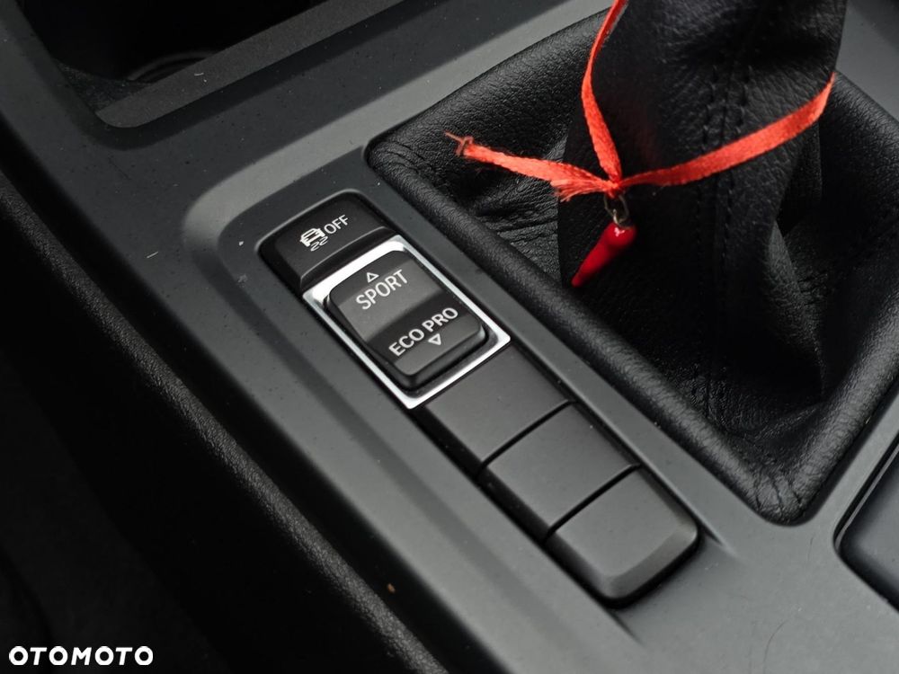 BMW X1 sDrive16d Advantage - 19