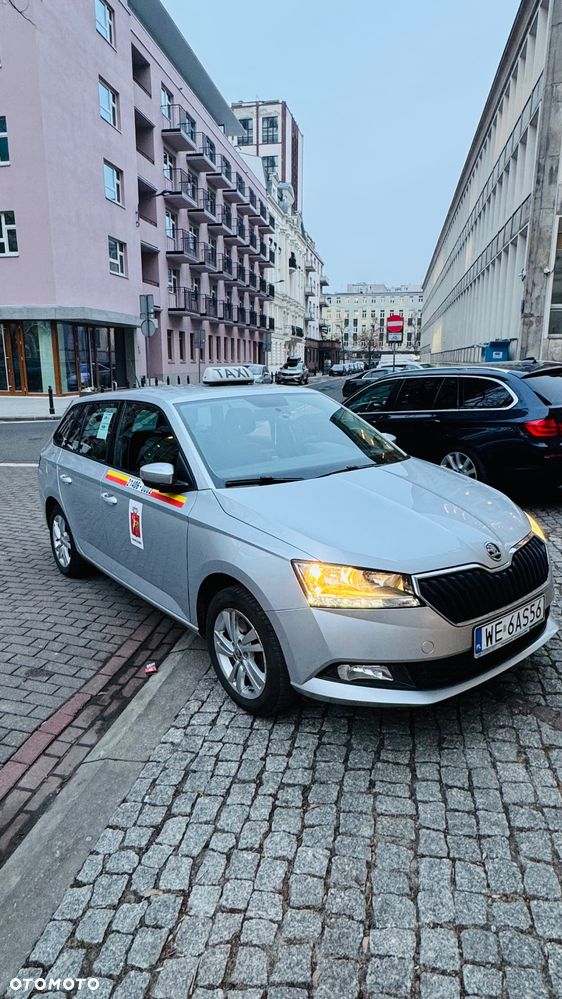 Skoda Fabia 1.0 TSI Ambition - 2