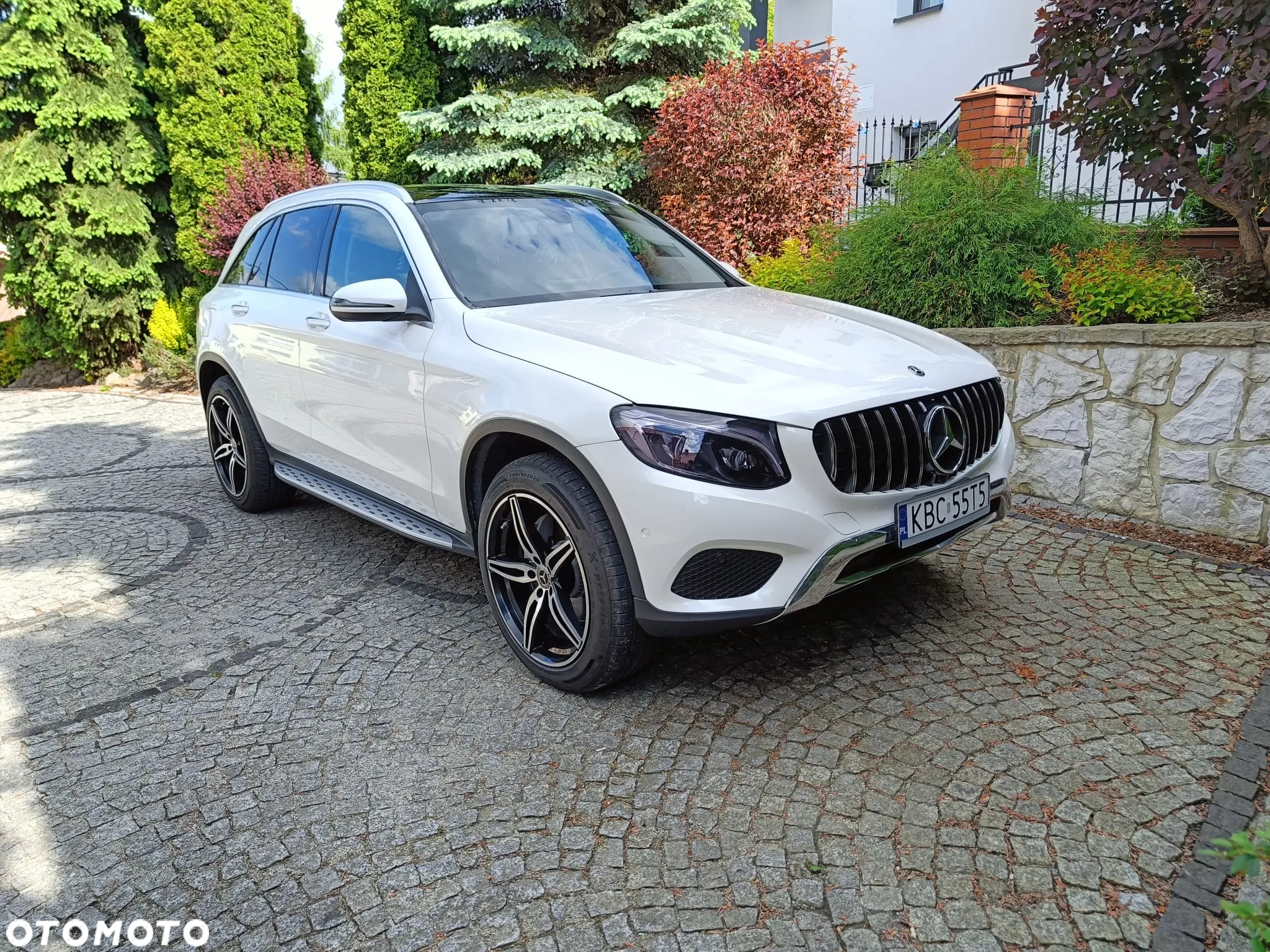 Mercedes-Benz GLC - 13