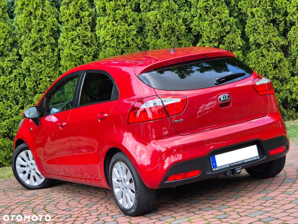 Kia Rio 1.2 Dream Team Edition - 20