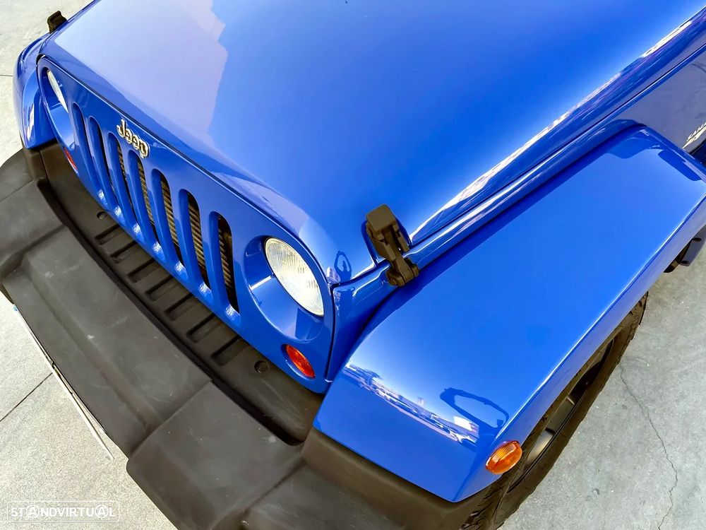 Jeep Wrangler 2.8 CRD ATX Sport - 56