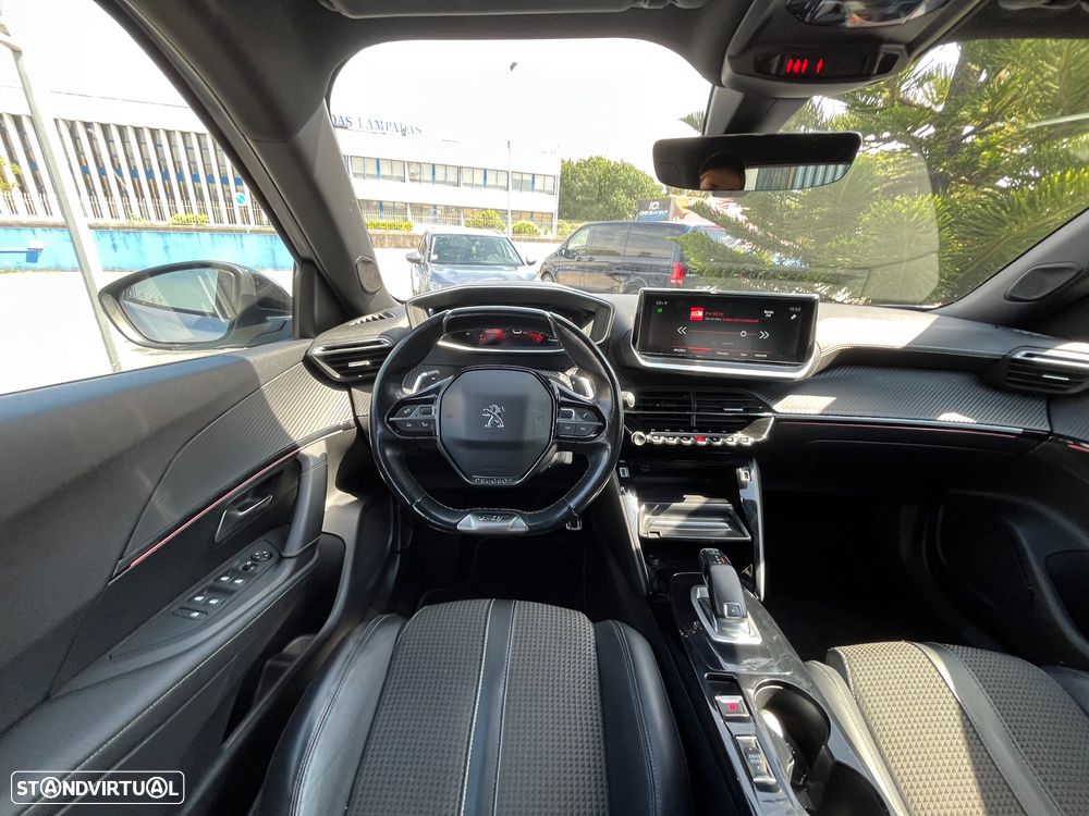 Peugeot 2008 1.5 BlueHDi GT Pack EAT8 - 53