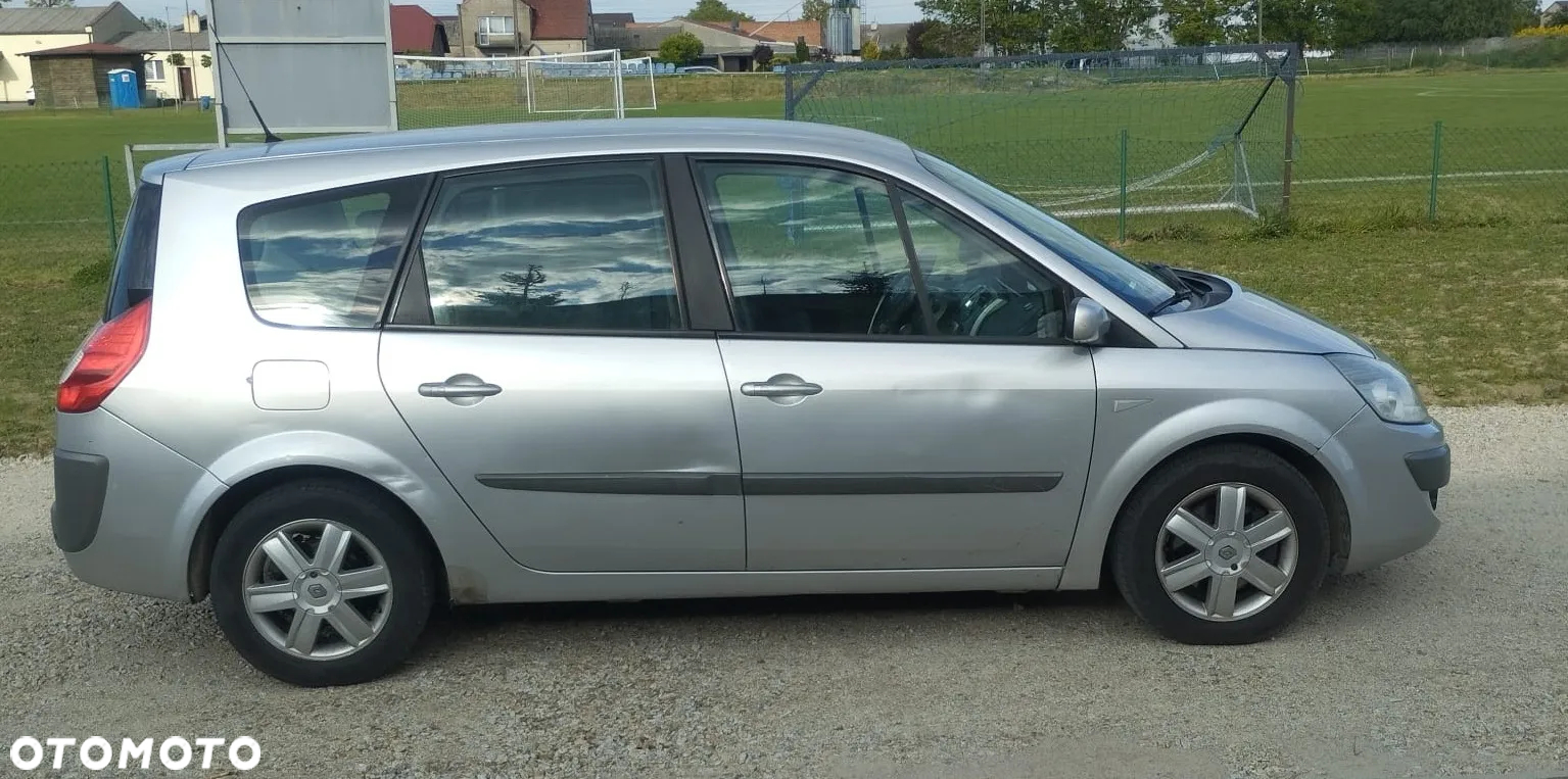 Renault Grand Scenic - 6