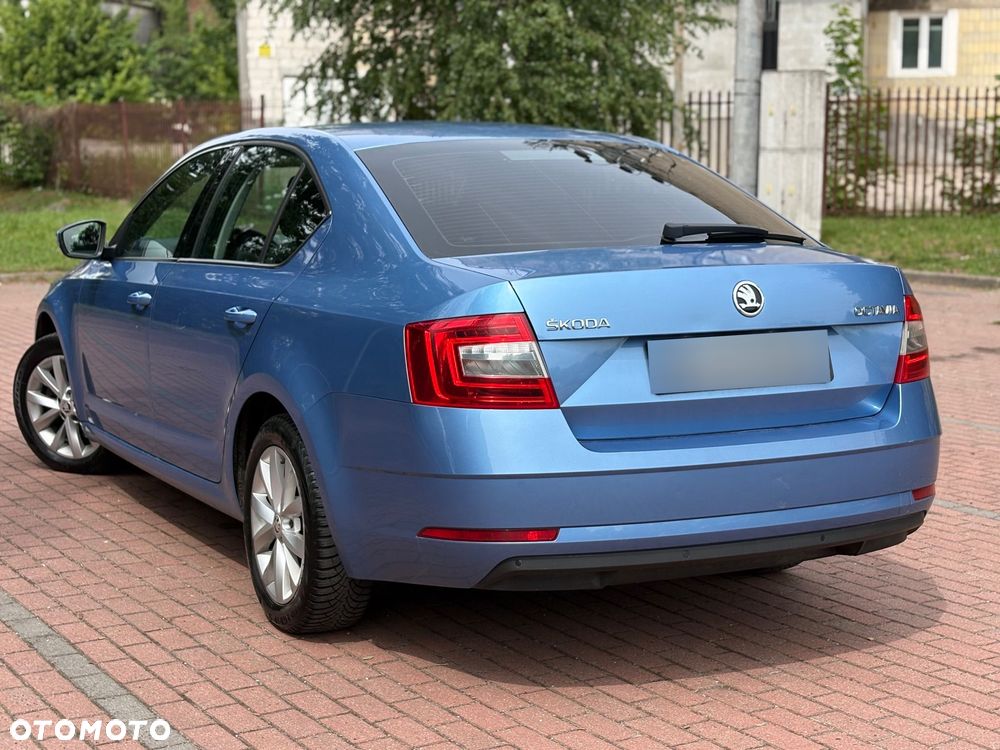 Skoda Octavia 1.6 TDI SCR Ambition DSG - 15