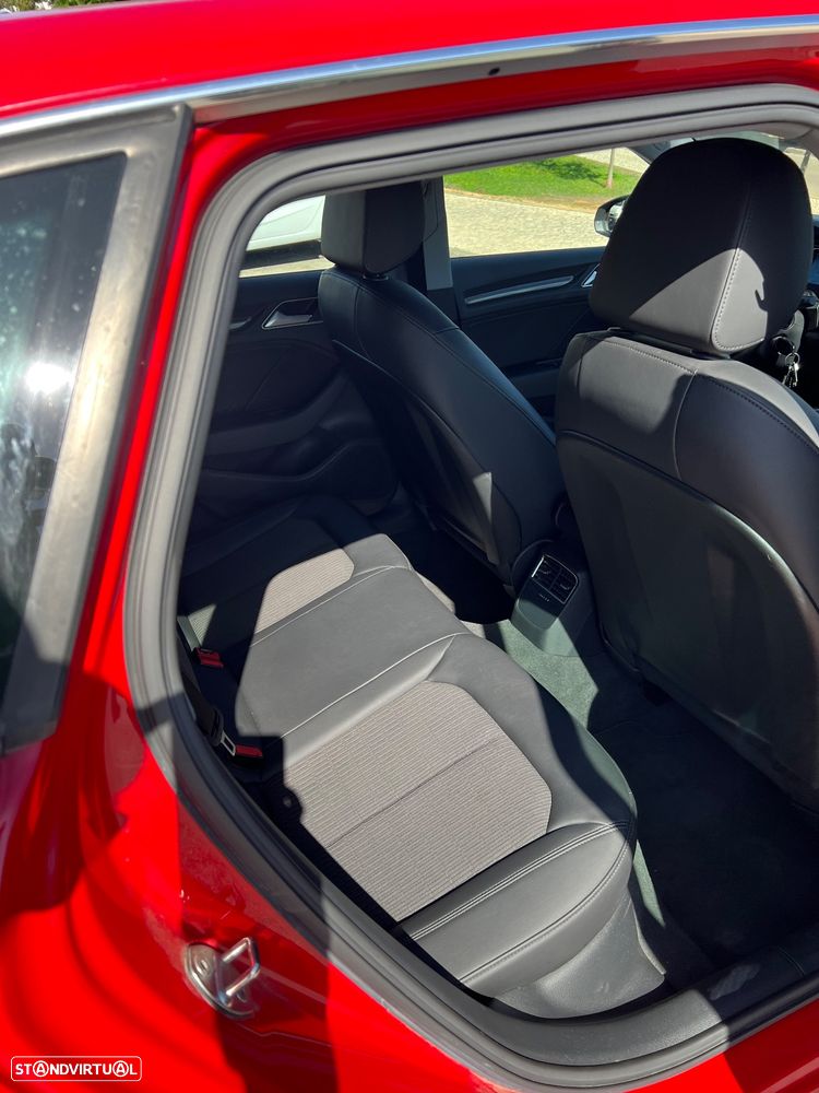 Audi A3 Sportback 1.0 TFSI Design - 13