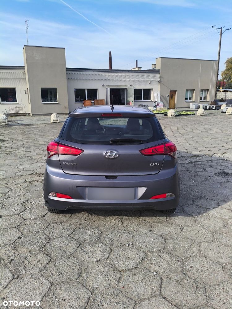 Hyundai I20 2017 photo 5