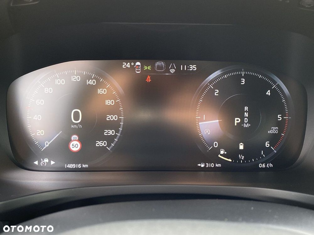 Volvo V60 Cross Country Pro B4 D AWD - 28