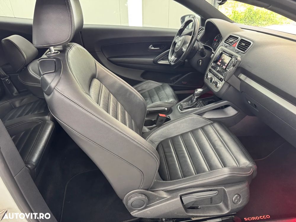 Volkswagen Scirocco 2.0 TDI DSG Life - 18