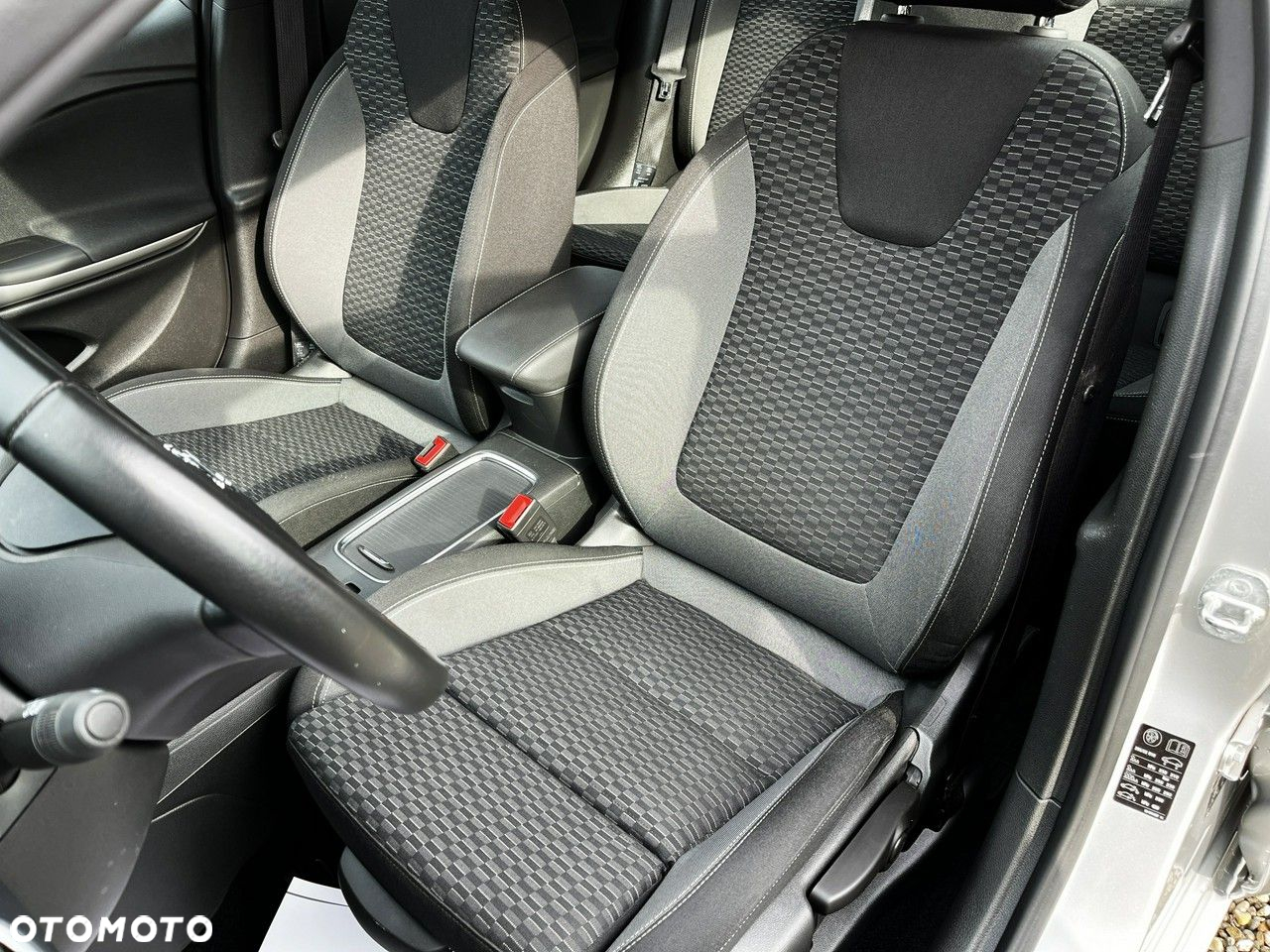 Opel Astra - 9