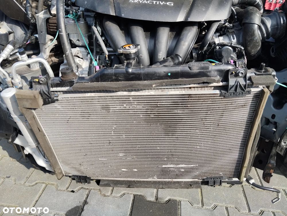 Pas Mazda 2 Chłodnica maska pas 2014 -DJ części - 9