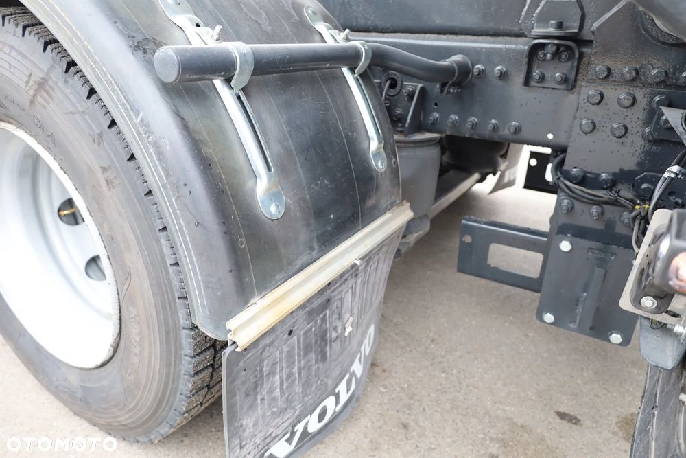 Volvo FL - 35
