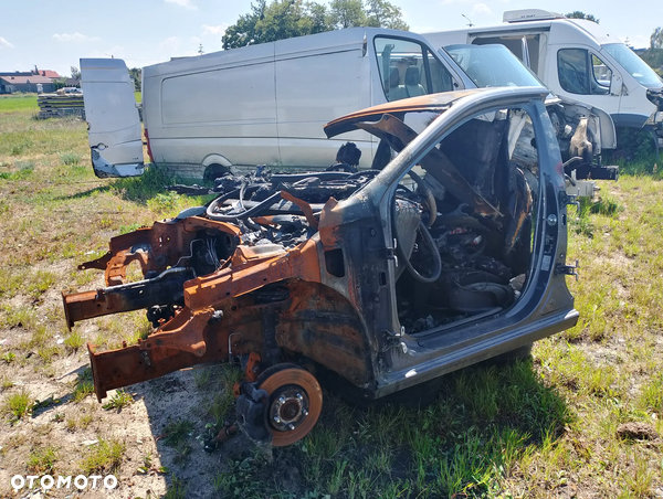 Hyundai I30 III 2018 Części Ćwiartka Zwrotnica