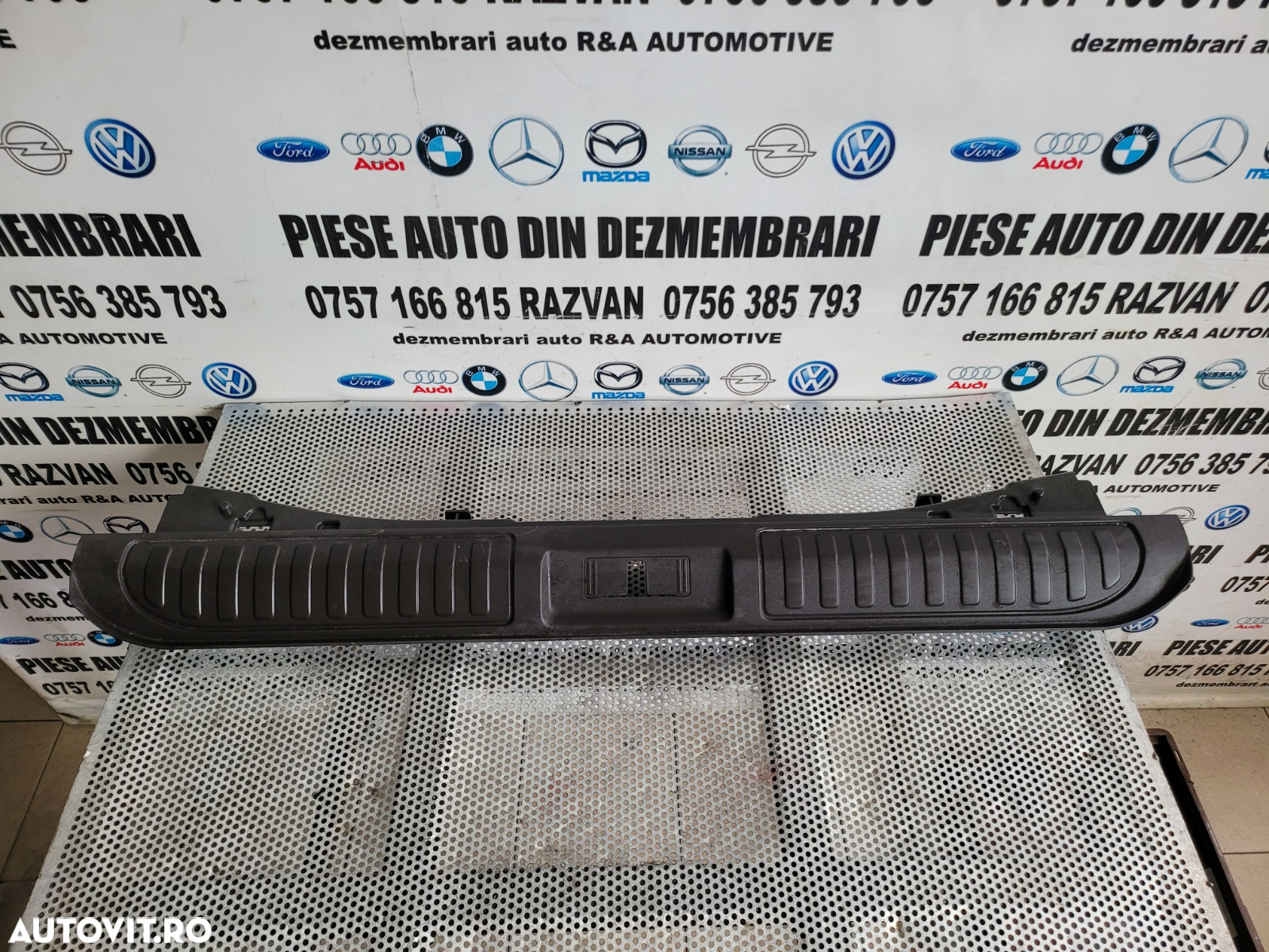 Ornament Fusta Spate Inchidere Hayon Haion Land Rover Range Rover Sport L494 An 2014-2015-2016-2017 - 3