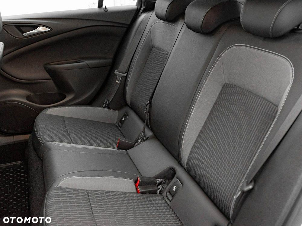 Opel Astra 1.2 T Elegance S&S - 27