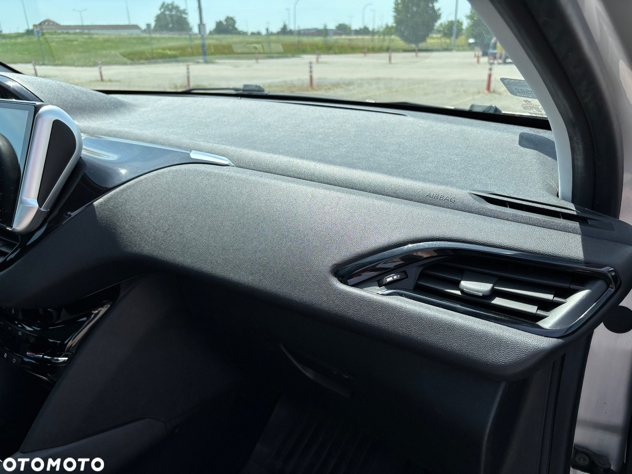 Peugeot 208 1.6 e-HDi Active STT - 12