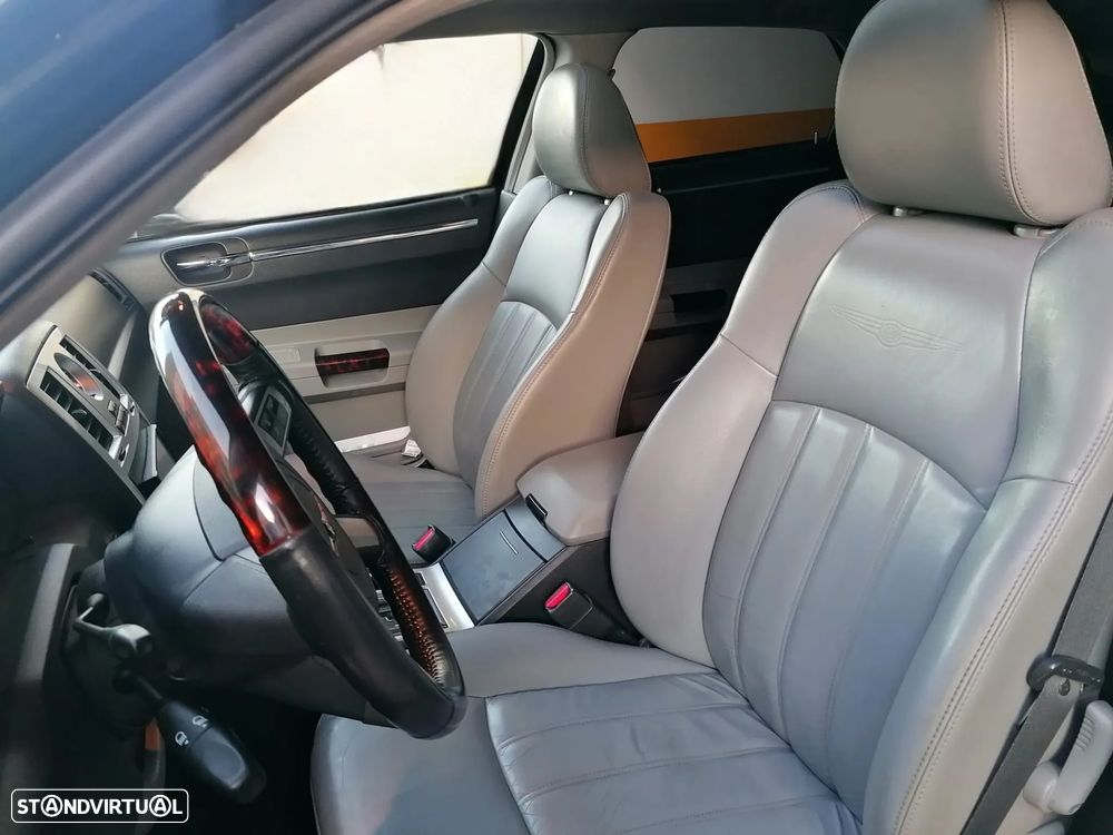 Chrysler 300 C 3.0 CRD - 6