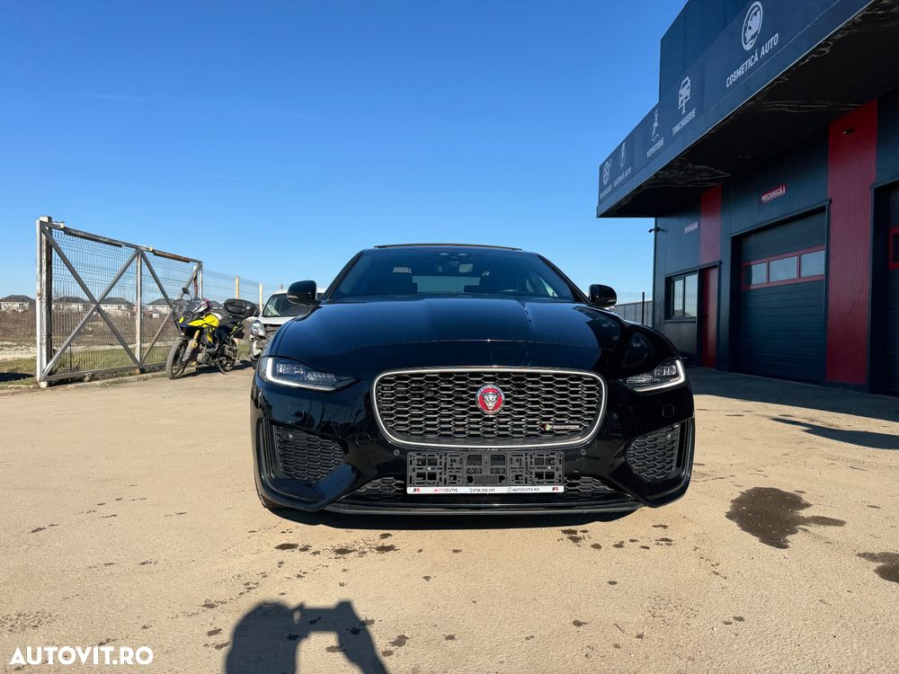 Jaguar XE D180 Aut. R-Dynamic SE - 11