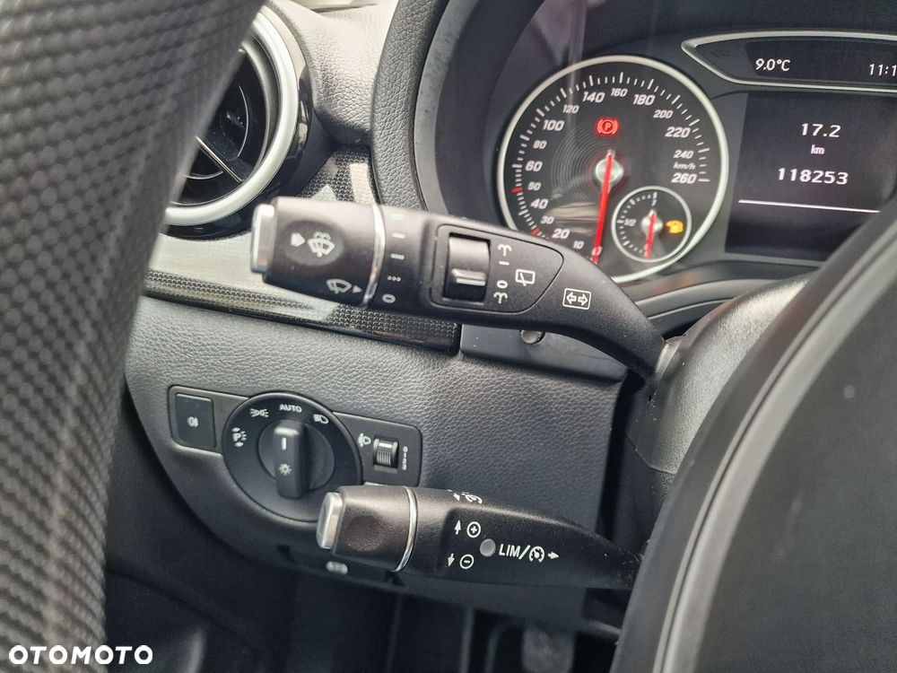 Mercedes-Benz Klasa B 2015