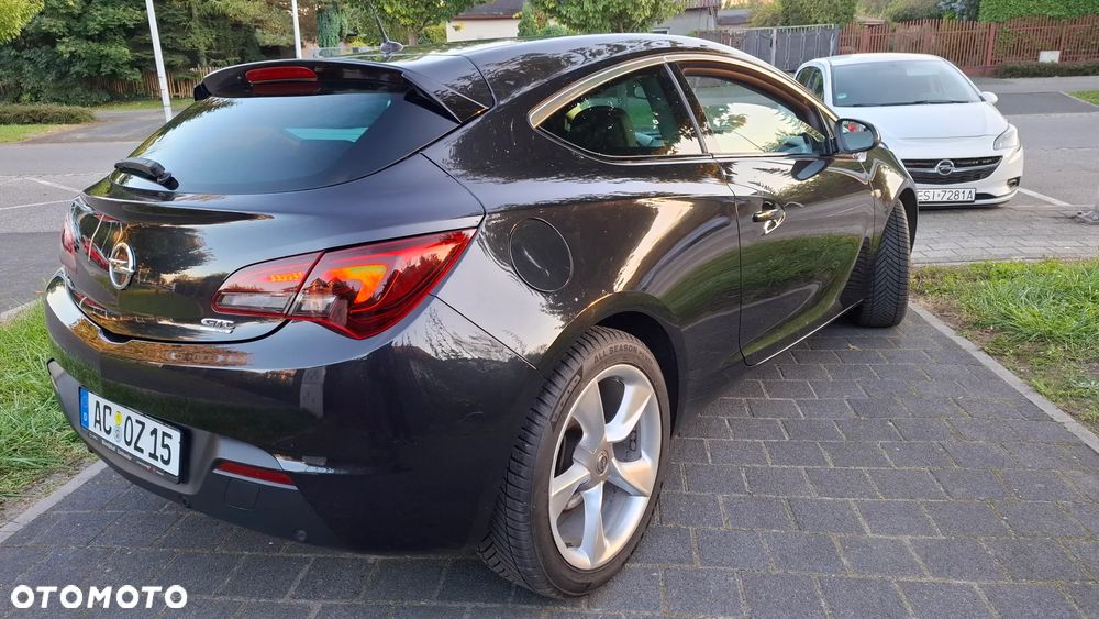 Opel Astra - 12