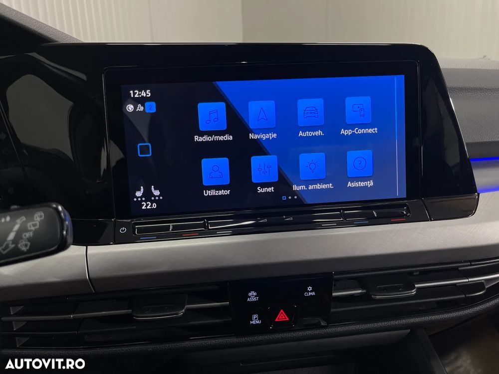 Volkswagen Golf 1.5 eTSI ACT DSG MHEV Life - 16