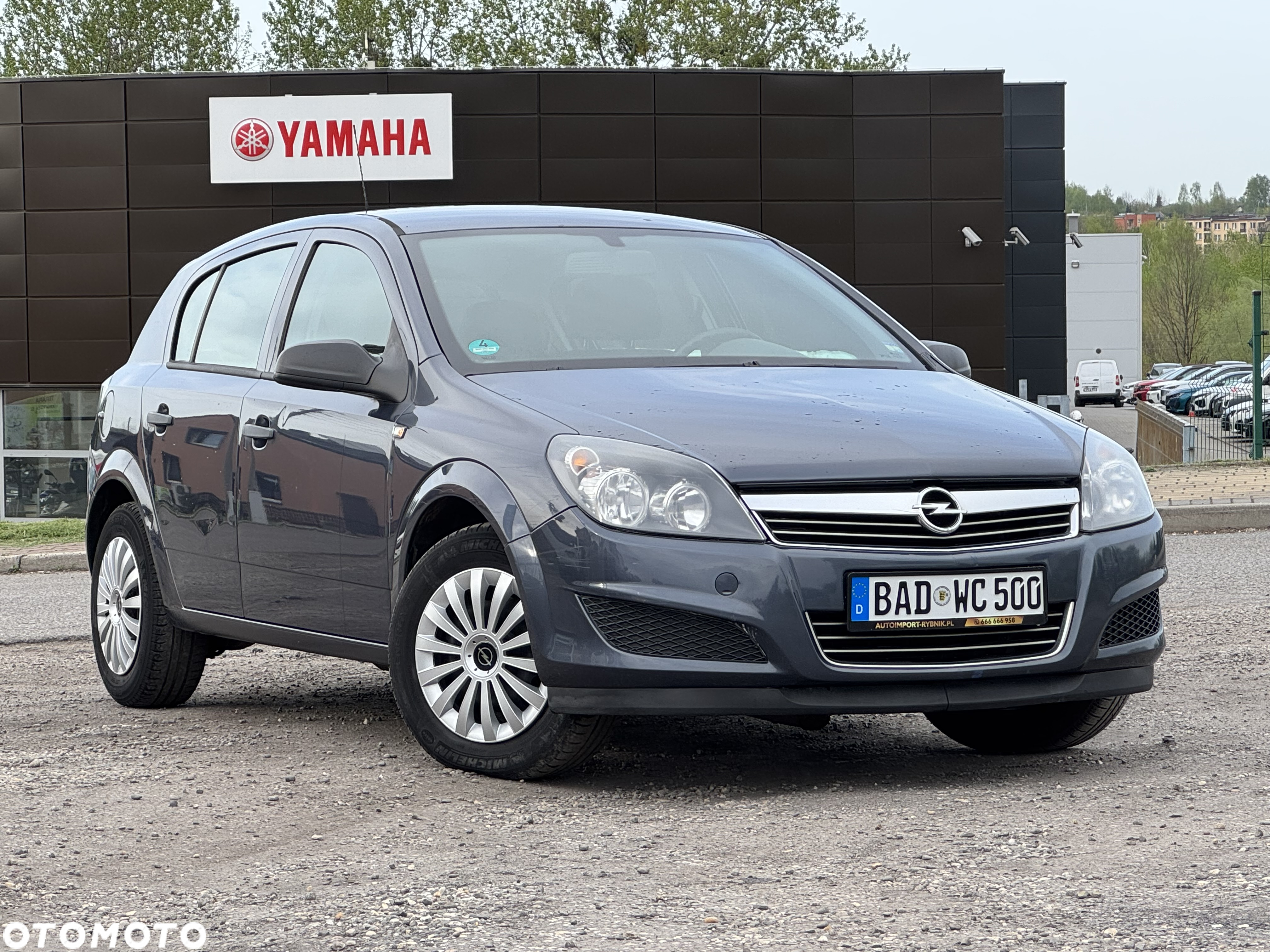 Opel Astra - 2