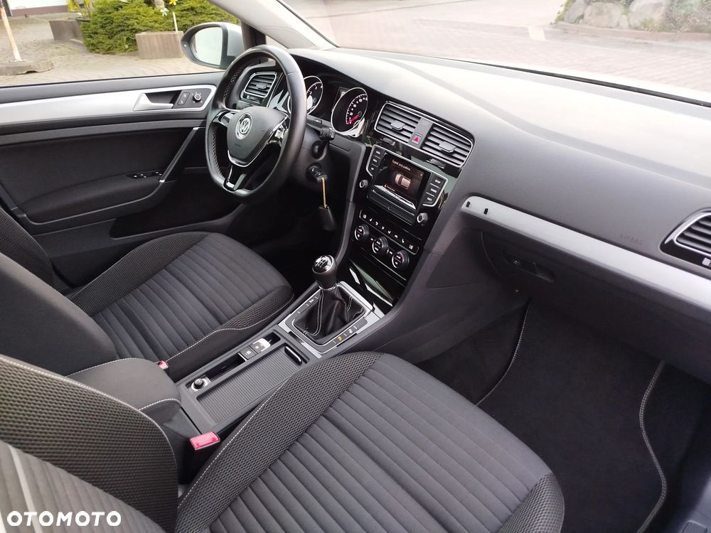 Volkswagen Golf 1.4 TSI BlueMotion Technology Cup - 10