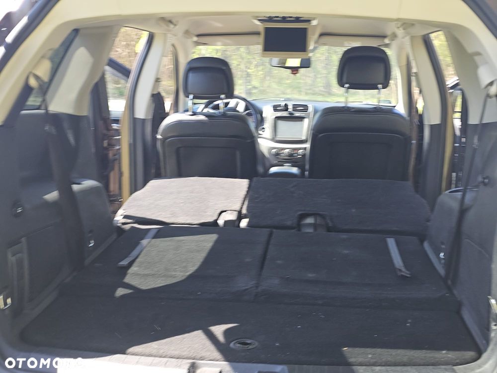 Fiat Freemont 3.6 V6 Lounge - 16