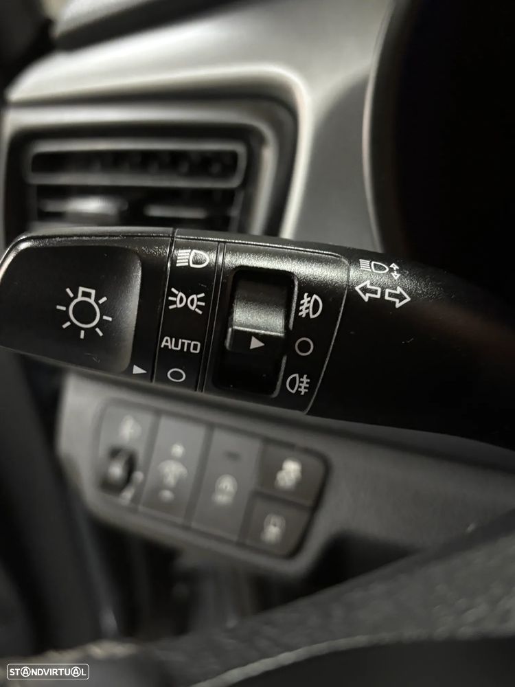 Kia Rio 1.2 CVVT Urban - 17