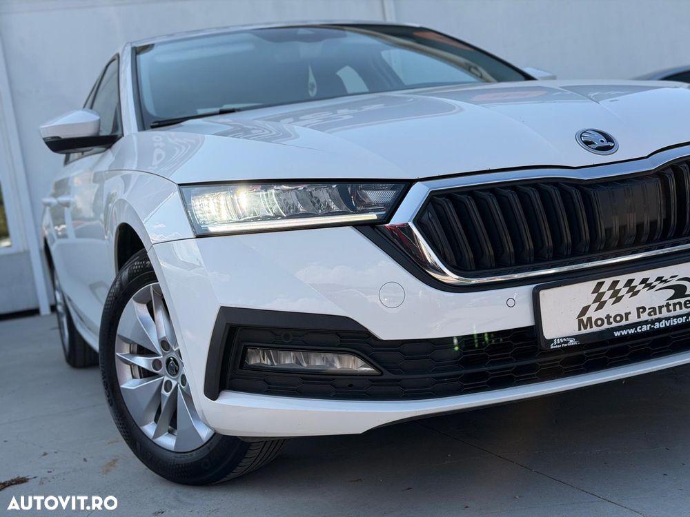Skoda Octavia 1.0 TSI DSG Mild Hybrid Style - 12