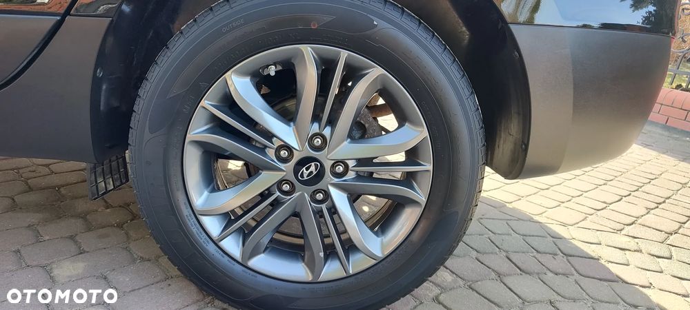 Hyundai ix35 2.0 GDI Premium 2WD - 18
