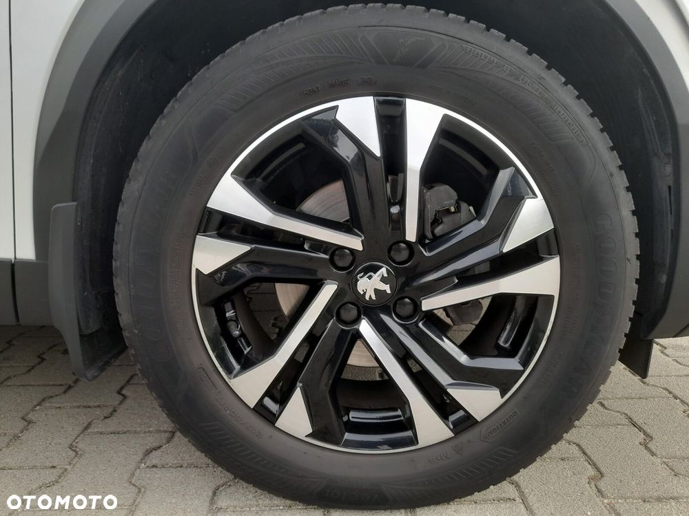 Peugeot 2008 1.2 PureTech GT S&S EAT8 - 11