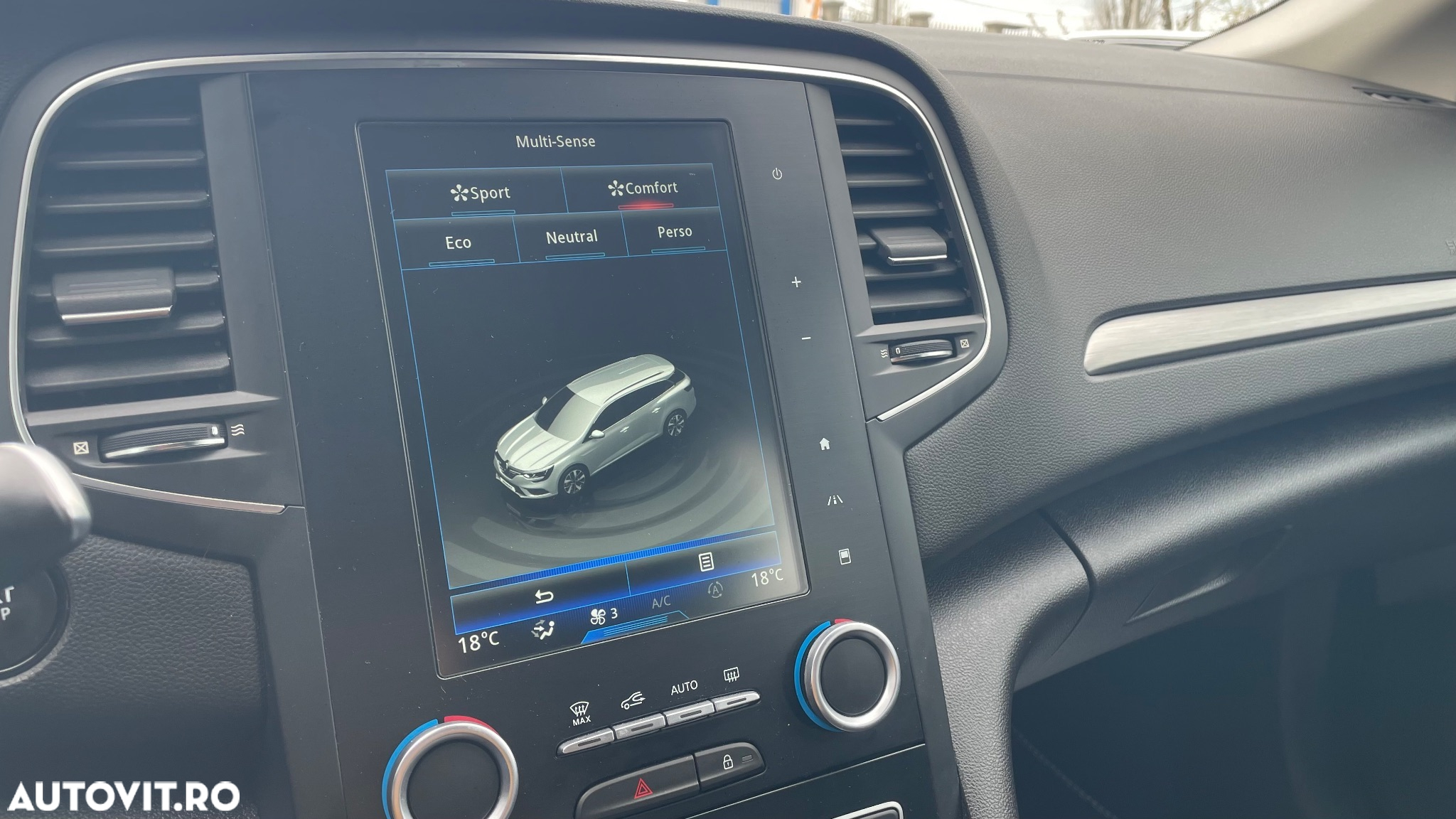 Renault Megane ENERGY dCi 110 INTENS - 16