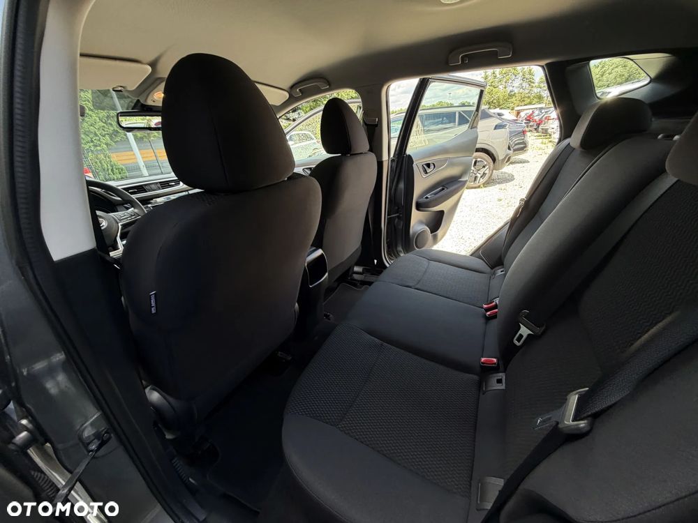 Nissan Qashqai 1.3 DIG-T N-Connecta - 20