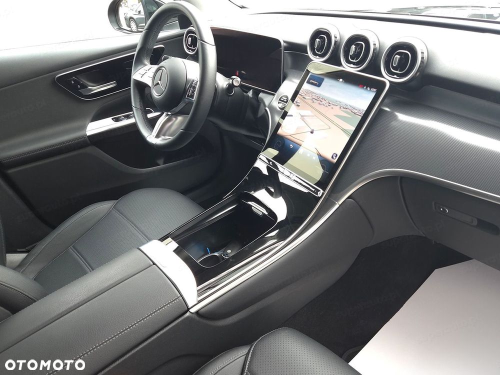 Mercedes-Benz GLC - 14